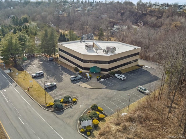 401 Columbus Avenue, Valhalla