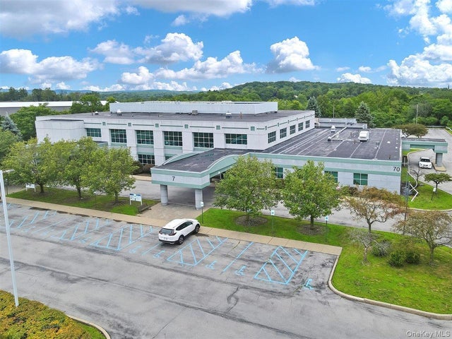 70 Hatfield Lane, Goshen