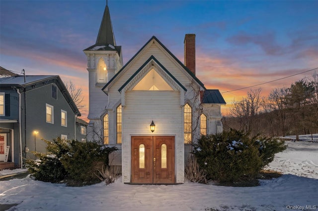 25 Main Street, Unionville