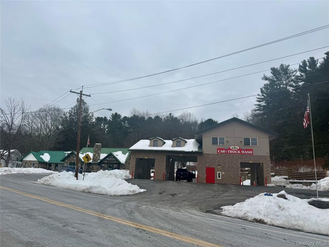 4, 6, 8 Yulan Barryville Road, Barryville