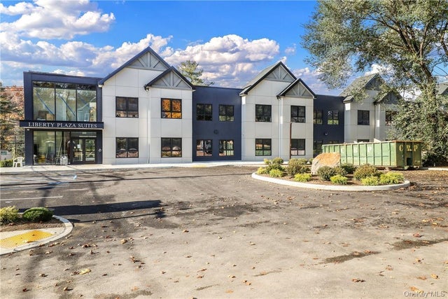 500 Commerce Street, Hawthorne