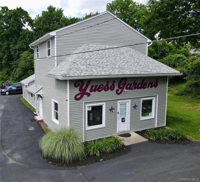 406 3rd Street, Newburgh