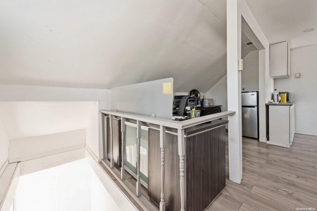 10 of 23 - 290 Meadow Avenue, East Meadow, NY