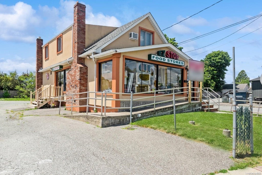1 of 23 - 290 Meadow Avenue, East Meadow, NY