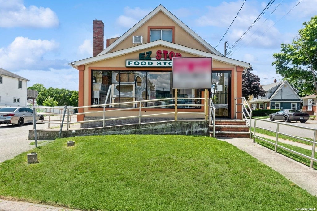 2 of 23 - 290 Meadow Avenue, East Meadow, NY