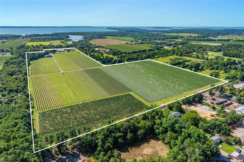 29 of 34 - 44075 Route 25, Peconic, NY