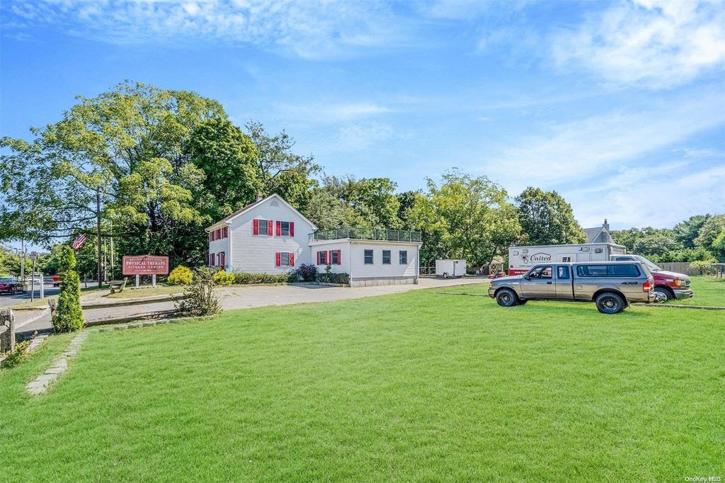 4 of 28 - 57190 Route 25, Southold, NY