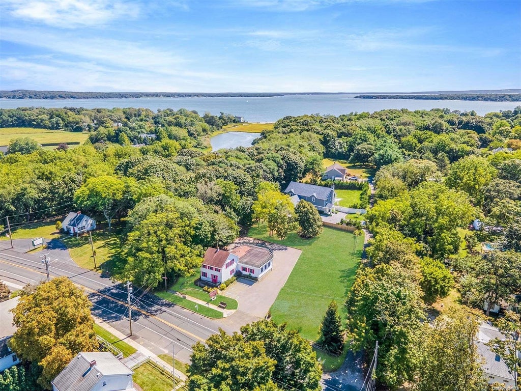 7 of 28 - 57190 Route 25, Southold, NY