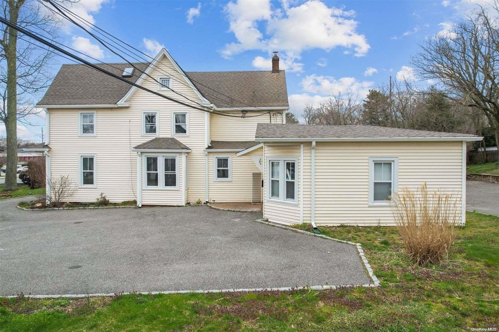 1 of 31 - 49 Landing Avenue, Smithtown, NY