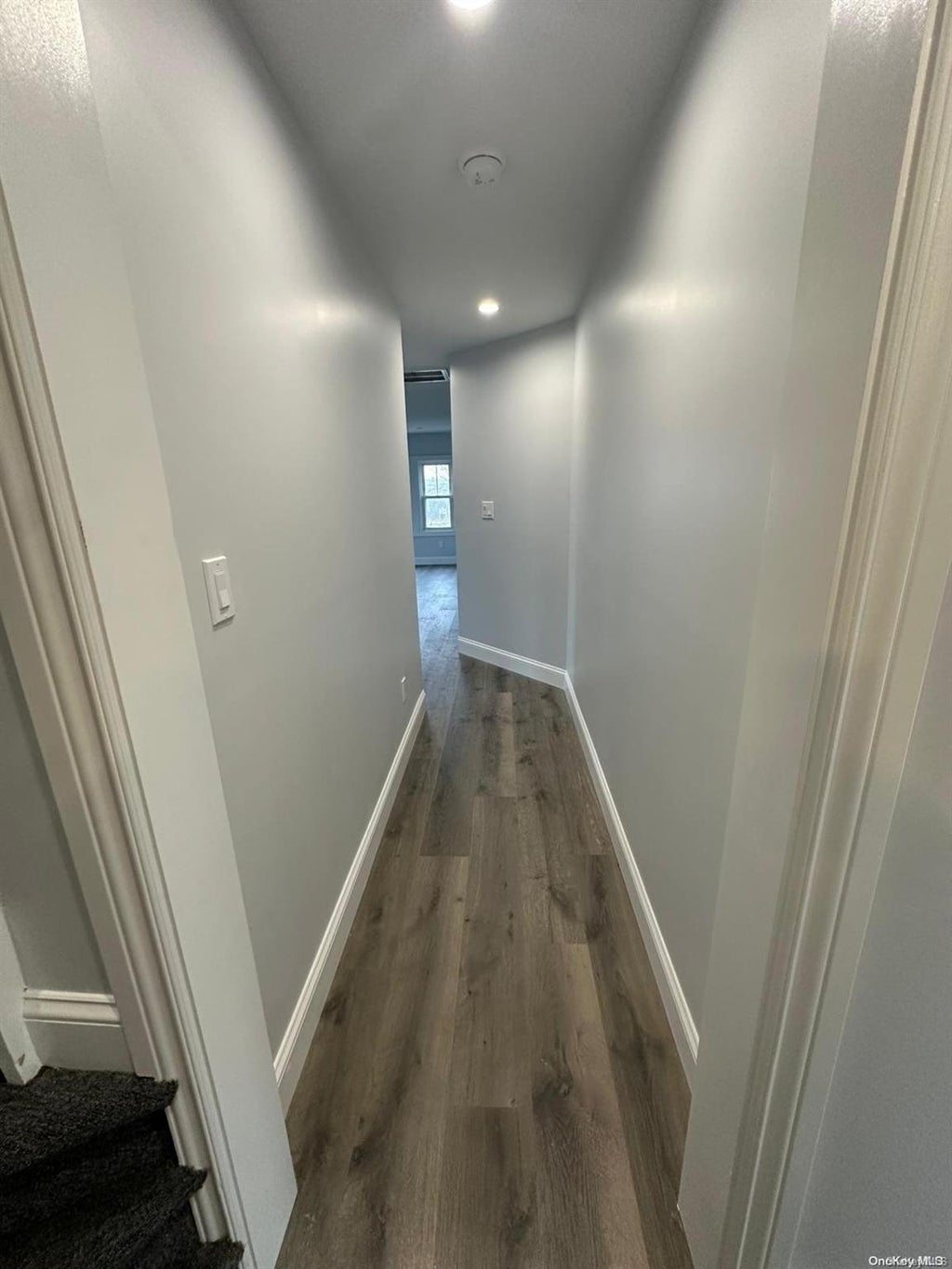 22 of 31 - 49 Landing Avenue, Smithtown, NY