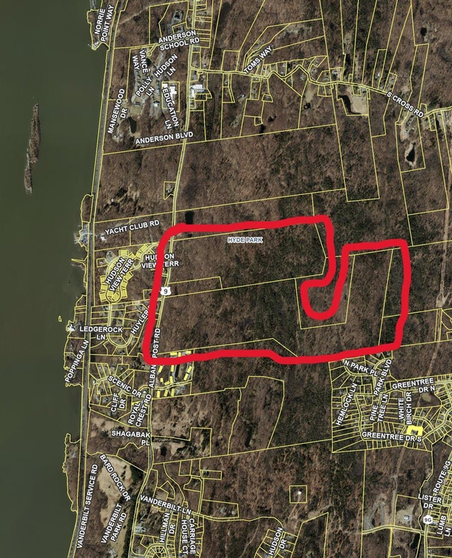 4714 Albany Post Road, Hyde Park