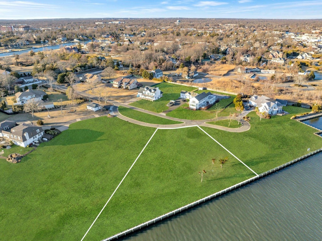 2 of 8 - Lot 5 Overlea Court, Bay Shore, NY