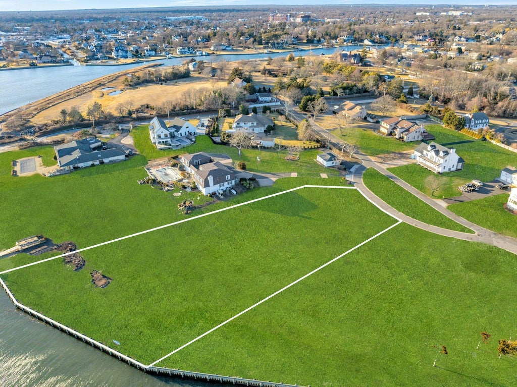5 of 10 - Lot 6 Overlea Court, Bay Shore, NY