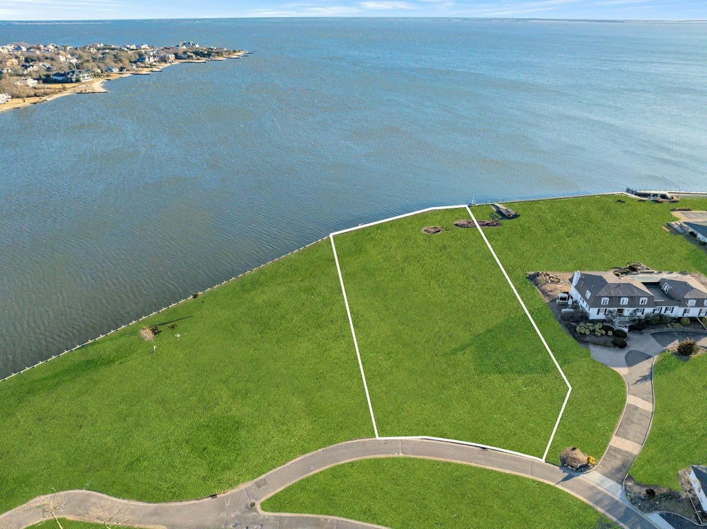 7 of 10 - Lot 6 Overlea Court, Bay Shore, NY