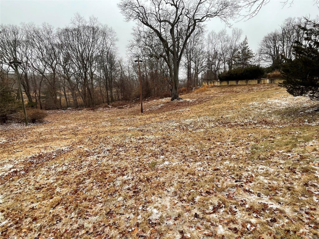 1 of 34 - 326a Nissequogue River Road, Saint James, NY
