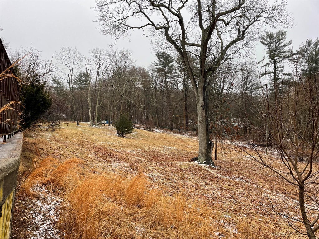 20 of 34 - 326a Nissequogue River Road, Saint James, NY
