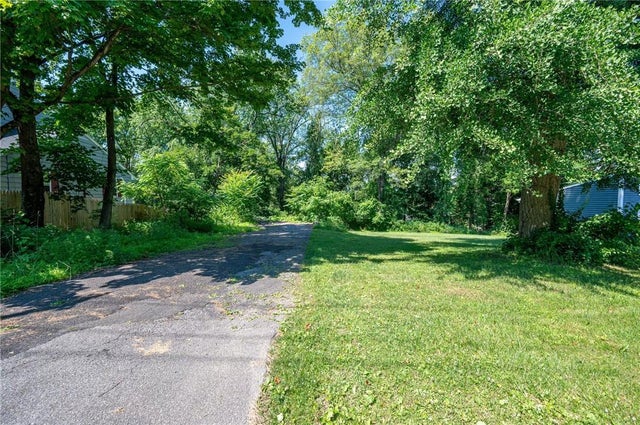 116 Montgomery Street, Rhinebeck