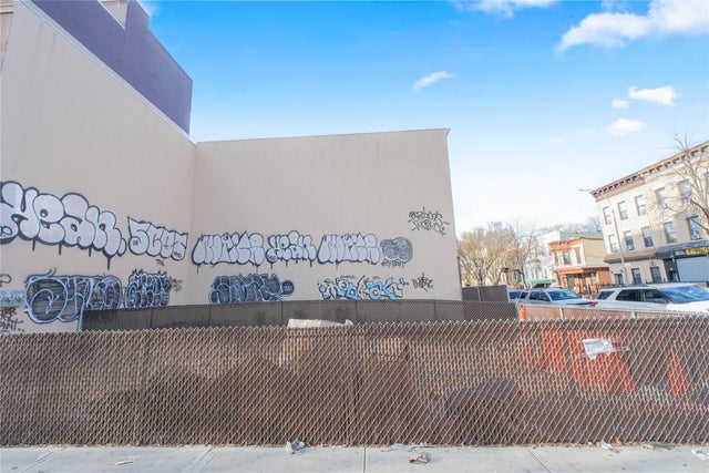 52 Buffalo Avenue, Brooklyn