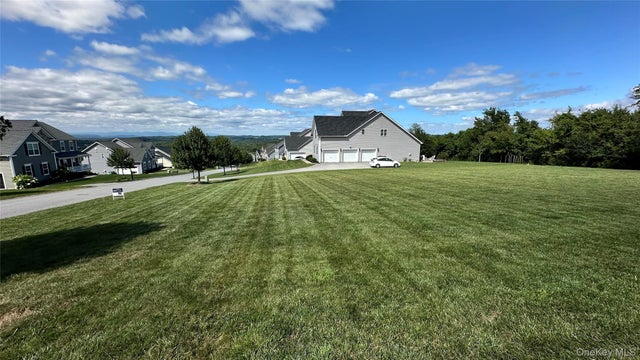 67 Ridgeline Drive, Poughkeepsie
