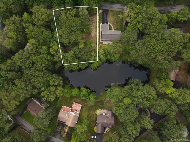 32 Pond Lane, Rock Hill