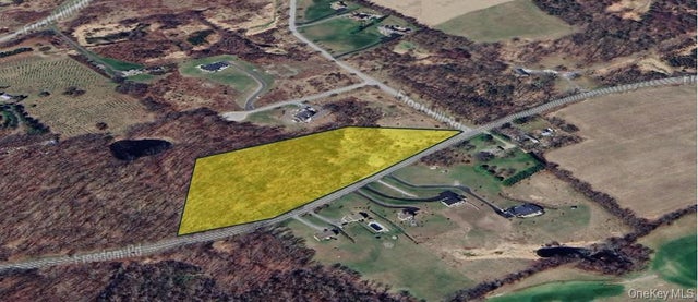 Freedom Road, Pleasant Valley