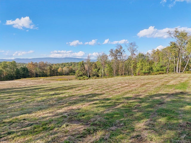 728 State Route 302, Pine Bush