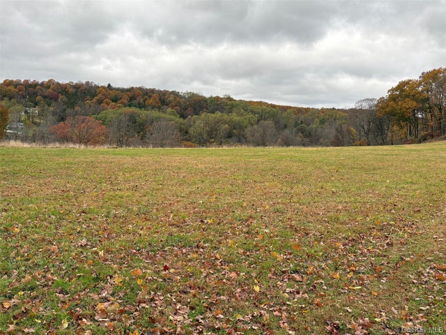 Pleasant Ridge Road, Poughquag