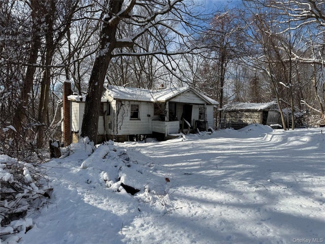 165 Fairfield Drive, Brewster