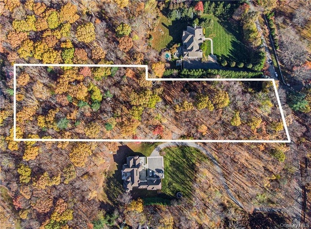 31 Sarles Street, Armonk