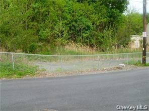 21 Coffey Avenue, New Windsor