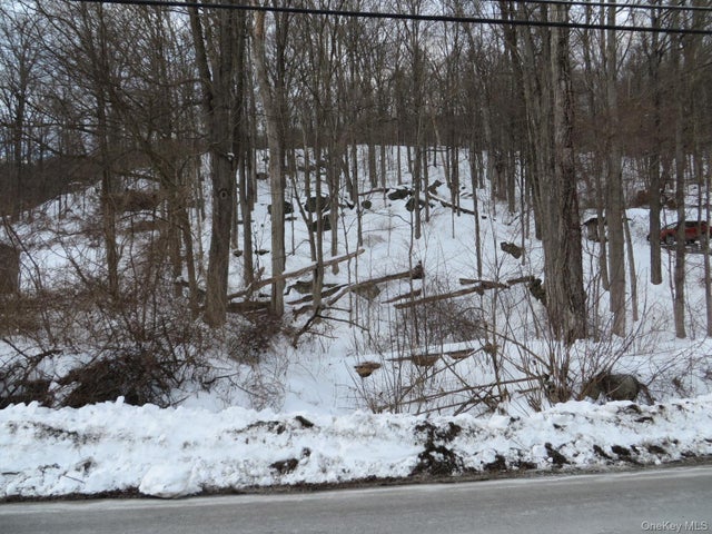 477 Sprout Brook Road, Garrison