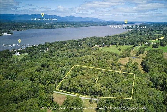 99 Russell Avenue, Rhinecliff