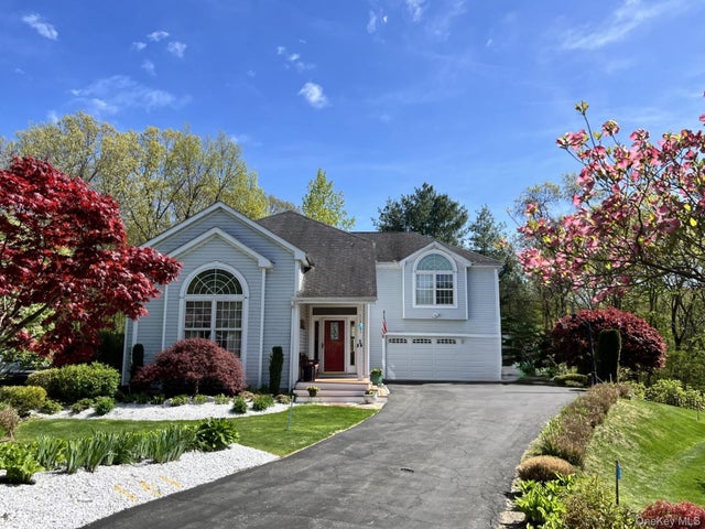 34 Coventry Circle, Mahopac