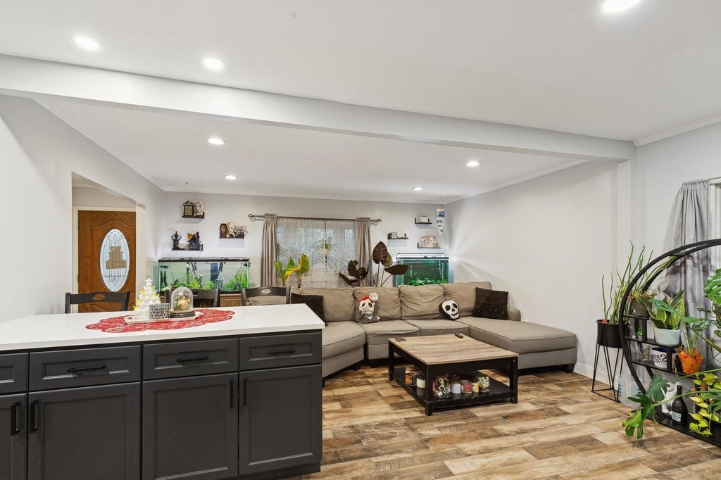18 of 29 - 72 Stackyard Drive, Mastic Beach, NY
