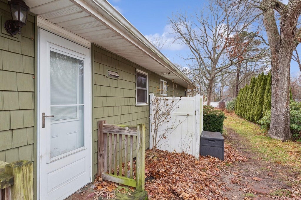 2 of 29 - 72 Stackyard Drive, Mastic Beach, NY