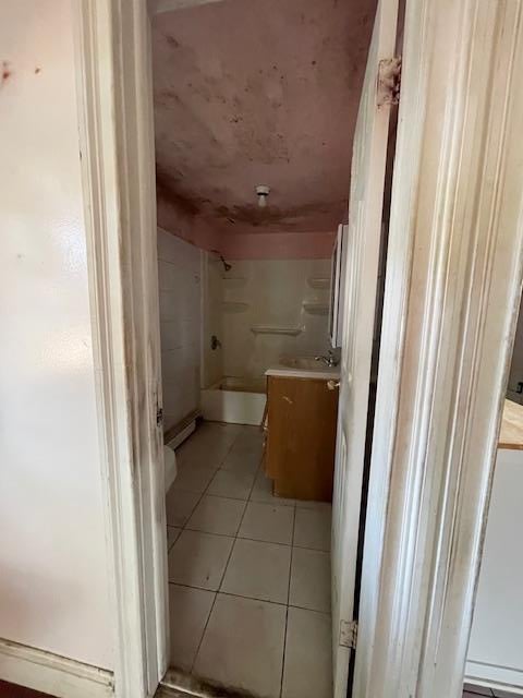 22 of 27 - 817 Southard St., Baldwin, NY