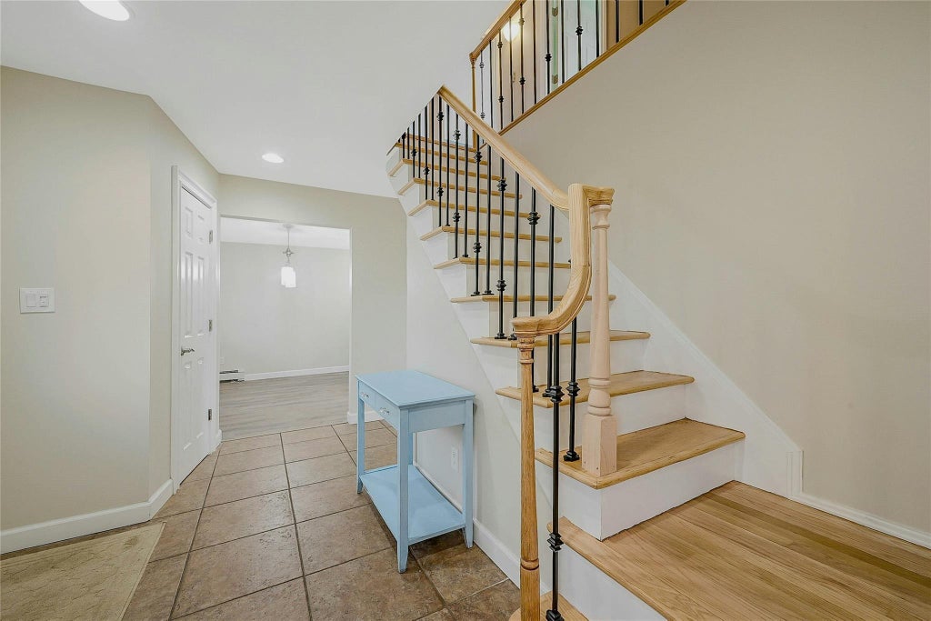 2 of 30 - 3 Harley Avenue, East Northport, NY