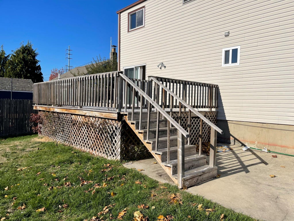 12 of 23 - Undisclosed, Lindenhurst, NY