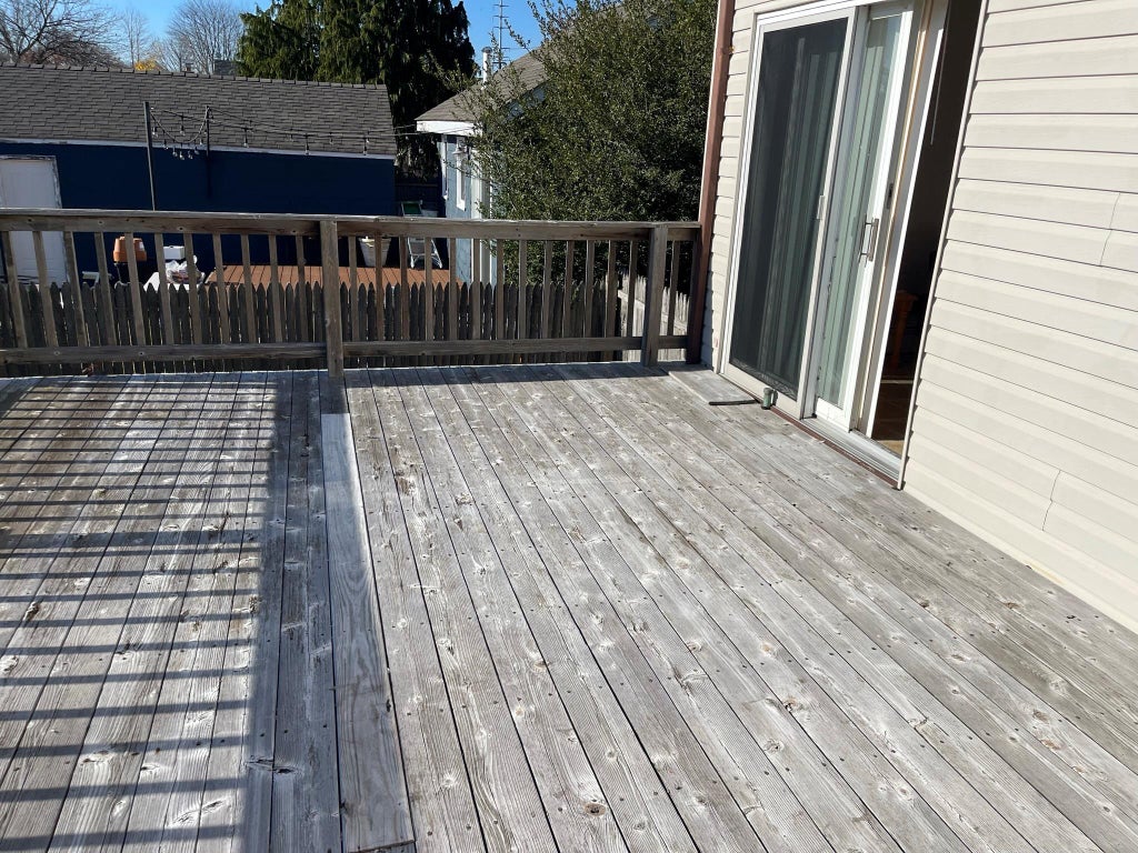 14 of 23 - Undisclosed, Lindenhurst, NY