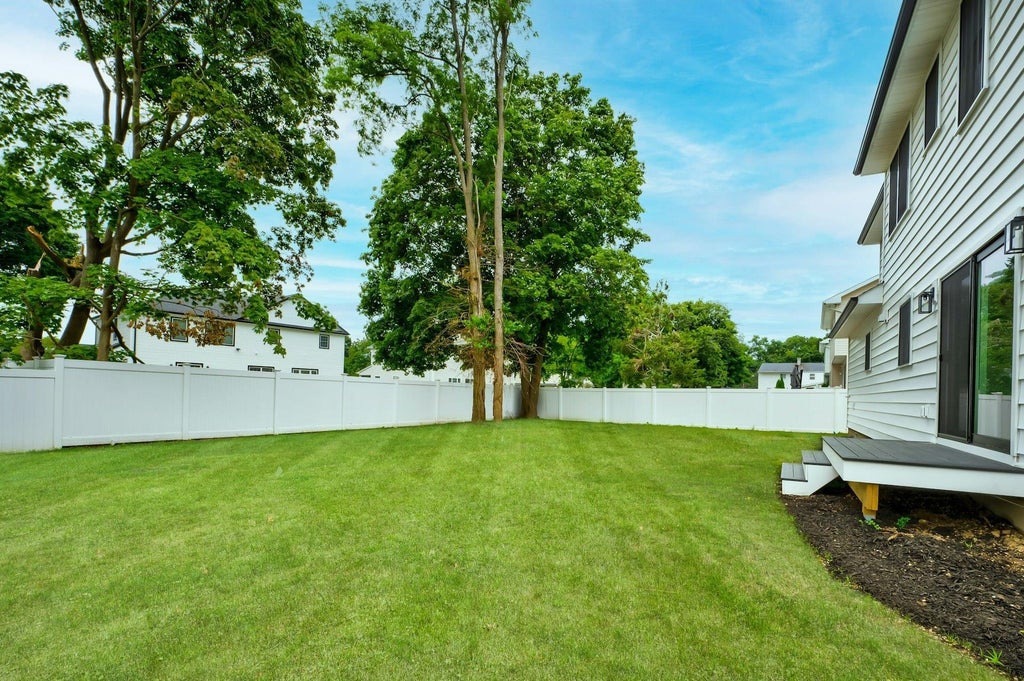 33 of 40 - 98 Cuba Hill Road Lot #2, Greenlawn, NY