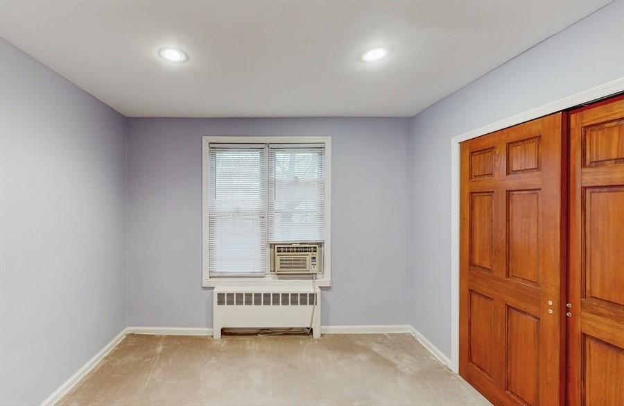 19 of 26 - Undisclosed, Roslyn Heights, NY