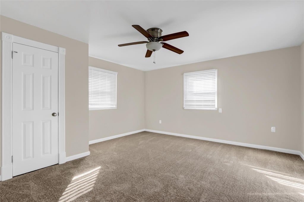 13 of 18 - 7 Elm Road, Mastic Beach, NY