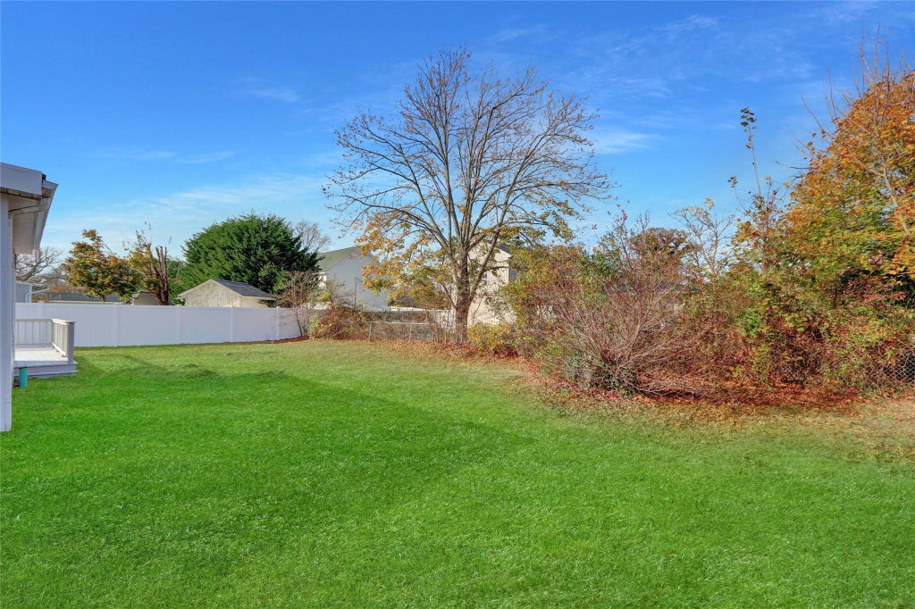16 of 18 - 7 Elm Road, Mastic Beach, NY