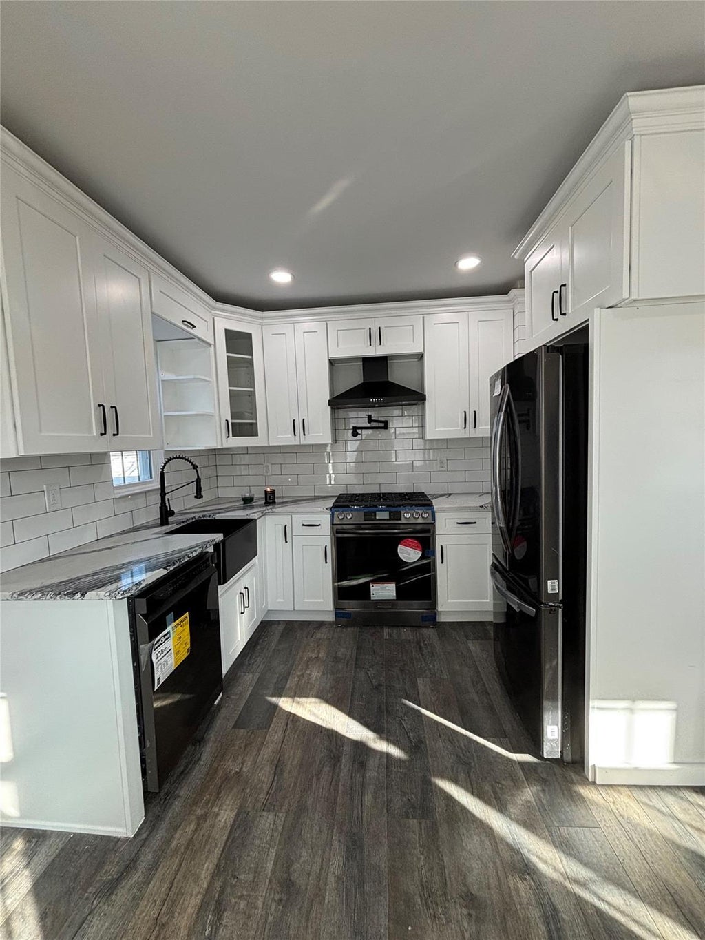 6 of 23 - 847 Jefferson St., Baldwin, NY