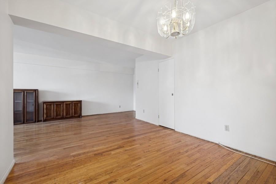 14 of 31 - 200 Atlantic Avenue # 224, Lynbrook, NY