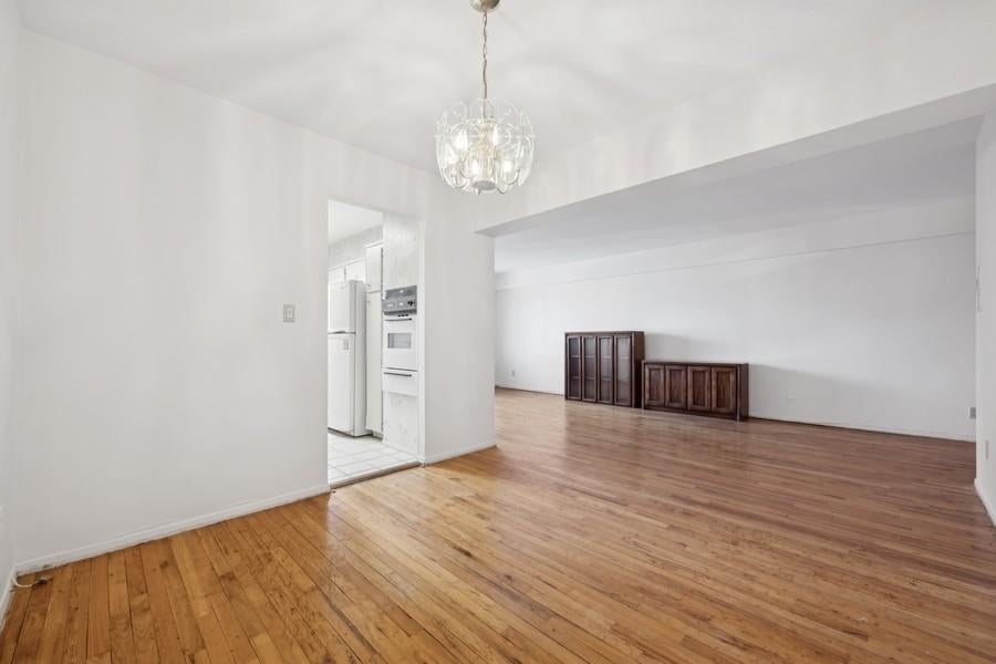 7 of 31 - 200 Atlantic Avenue # 224, Lynbrook, NY
