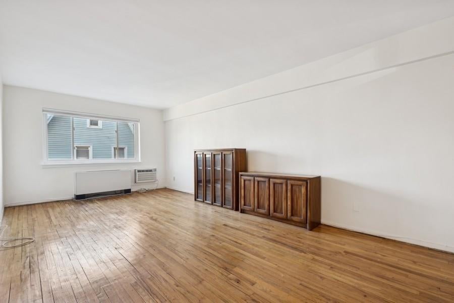 8 of 31 - 200 Atlantic Avenue # 224, Lynbrook, NY