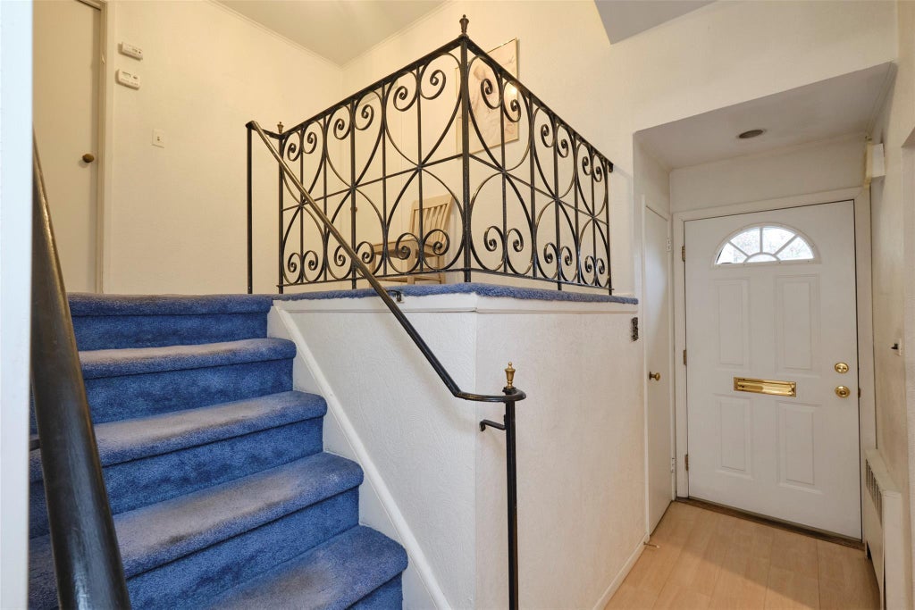 10 of 29 - 387 Garden St., East Meadow, NY