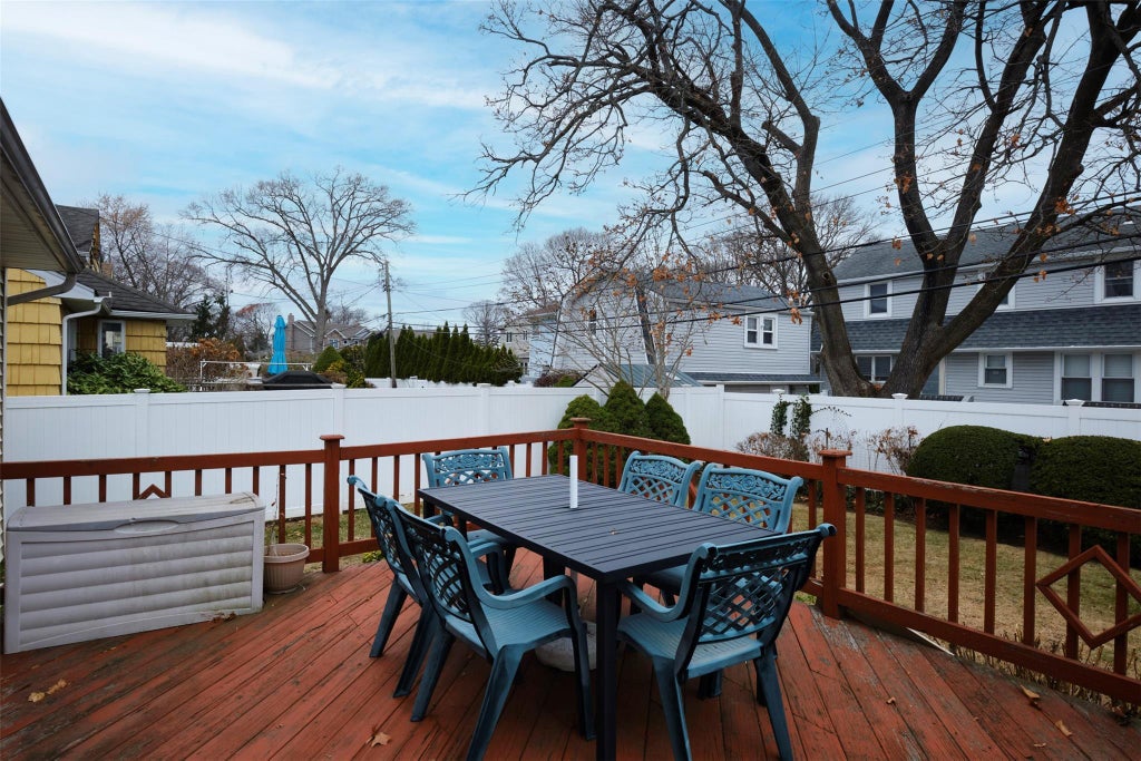 23 of 29 - 387 Garden St., East Meadow, NY