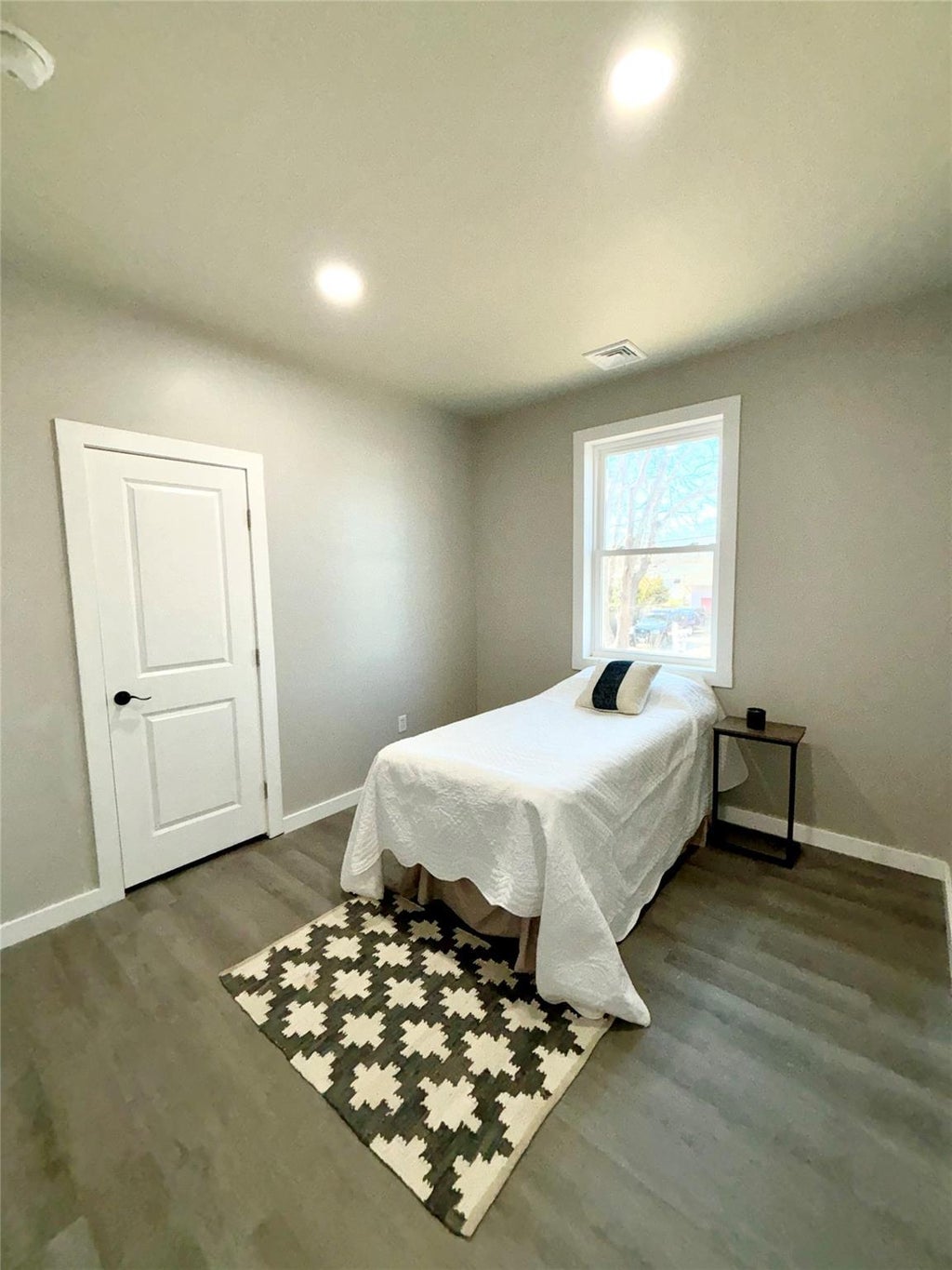 12 of 20 - 125 Lynbrook Drive, Mastic Beach, NY